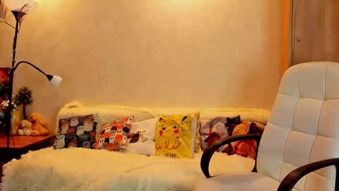 Gloria Wood online show from March 6, 2025, 8:48 pm