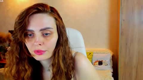 Gloria Wood online show from February 18, 2026, 6:48 pm