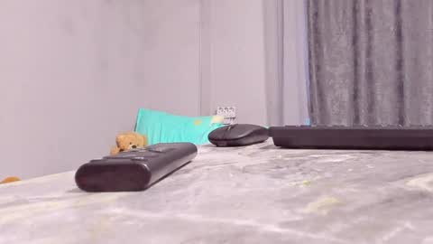 gloriamistress online show from June 1, 2026, 1:24 pm