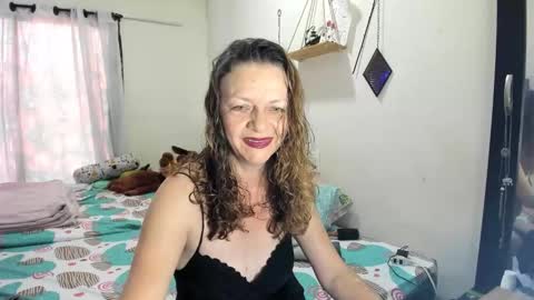 Snapshot of gloriawhitte7 chatting on October 27, 2025, 8:13 pm gloriawhitte7 online show from October 27, 2025, 8:13 pm