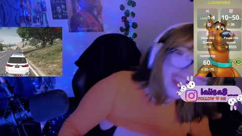 Snapshot of gloriette__ chatting on January 12, 2025, 7:43 am LALISA online show from January 12, 2025, 7:43 am