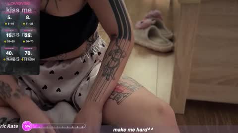 I want to make you happy and lovense  online show from October 17, 2025, 8:17 am