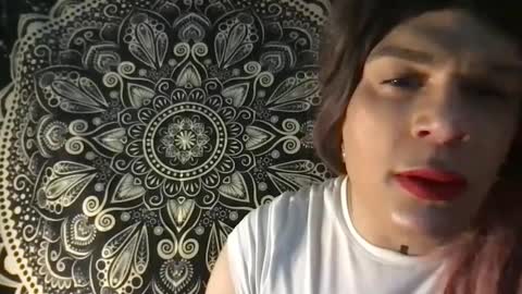 Glow Goddess online show from October 5, 2025, 9:29 am