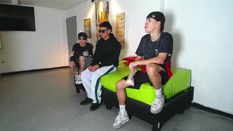 THOMAS AND DAMIAND online show from November 15, 2025, 6:37 pm