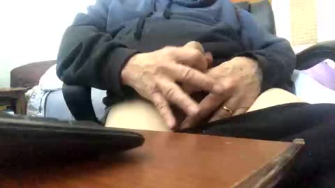 gngnxxx online show from January 28, 2025, 6:49 pm