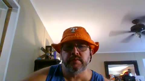 Snapshot of gobey33 chatting on September 13, 2025, 4:40 pm IDKIDCIDGAF online show from September 13, 2025, 4:40 pm