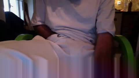 Snapshot of goblintheone chatting on December 23, 2024, 4:06 pm goblintheone online show from December 23, 2024, 4:06 pm