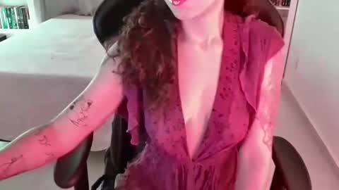 Fauna online show from November 12, 2025, 11:14 pm