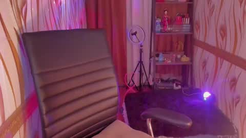 Barbie Brown online show from December 10, 2024, 2:27 am