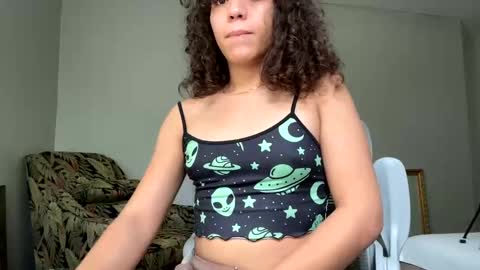 Snapshot of goddesscurls chatting on September 28, 2025, 6:13 pm goddesscurls online show from September 28, 2025, 6:13 pm