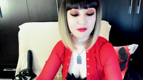 goddessemily_ online show from May 17, 2026, 4:54 am