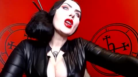 Snapshot of goddessmidnight chatting on September 20, 2025, 5:03 pm GODDESS MIDNIGHT online show from September 20, 2025, 5:03 pm