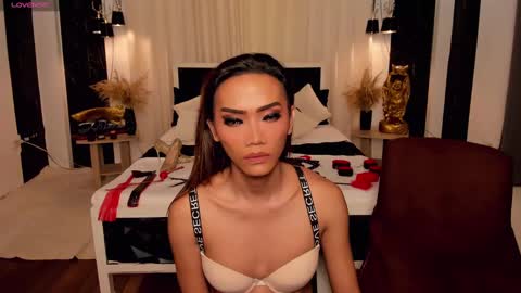 MIYA online show from February 8, 2025, 9:46 am