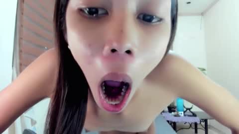 JENNIFER online show from March 27, 2026, 5:24 am