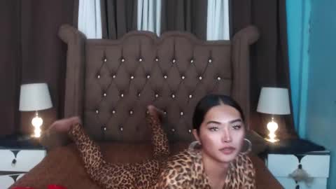 goddessvina7068 online show from February 28, 2025, 2:09 am