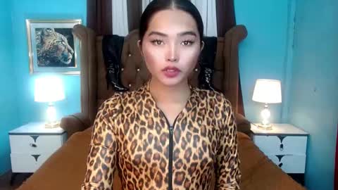 goddessvina7068 online show from March 4, 2025, 1:45 am