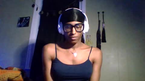 Snapshot of goddexx_kii chatting on February 13, 2026, 10:55 am goddexx_kii online show from February 13, 2026, 10:55 am