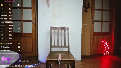 Lisa online show from November 9, 2025, 10:19 pm