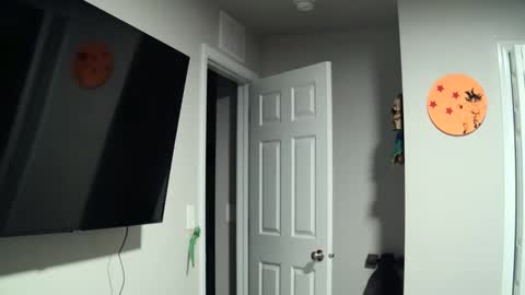 gokugarrison4334 online show from October 1, 2025, 5:35 am