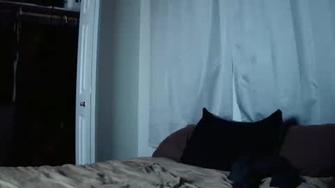 gokugarrison4334 online show from March 11, 2026, 10:43 am