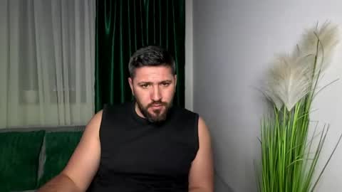 gold_alpha_boy online show from April 18, 2026, 8:20 pm