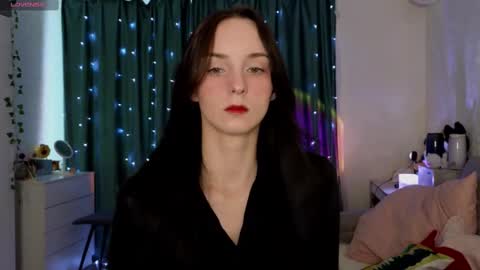 Jess  online show from March 5, 2025, 12:44 pm