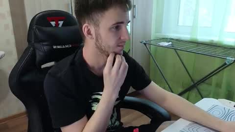 Golden boyyy21 online show from January 16, 2026, 11:03 am