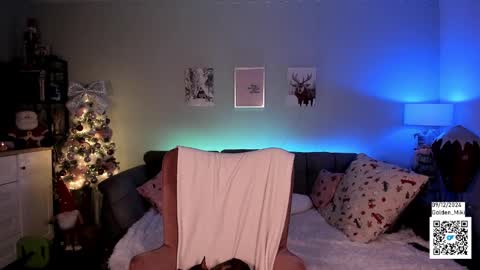 Shy in the streets but a freak in the sheets online show from December 9, 2024, 3:18 am