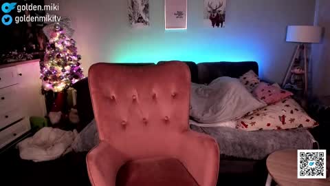 Shy in the streets but a freak in the sheets online show from December 28, 2024, 7:33 am