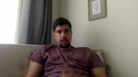 Snapshot of goldenglove35 chatting on May 12, 2026, 9:06 am Golden-Glove online show from May 12, 2026, 9:06 am