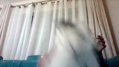 Snapshot of goldenmusexo chatting on April 8, 2026, 3:56 pm goldenmusexo online show from April 8, 2026, 3:56 pm