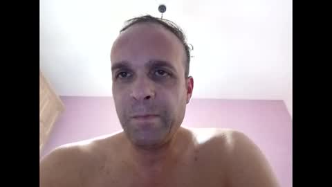 Snapshot of golemkur25 chatting on January 25, 2025, 5:51 am golemkur25 online show from January 25, 2025, 5:51 am