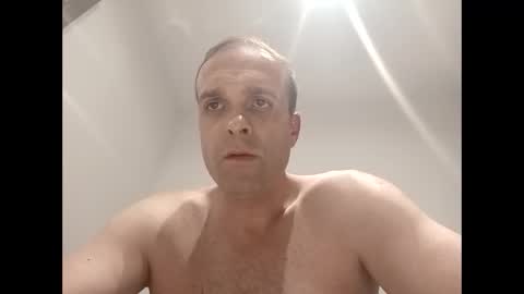 golemkur25 online show from May 4, 2026, 9:33 pm