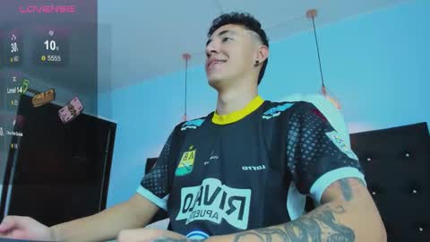 good_sheep online show from November 9, 2025, 3:49 am