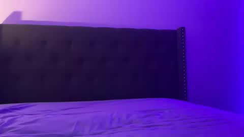 Good Boy Derek online show from April 21, 2026, 3:02 am