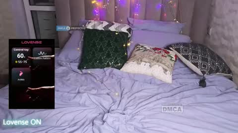 goodgirl0024 online show from February 12, 2026, 8:26 pm