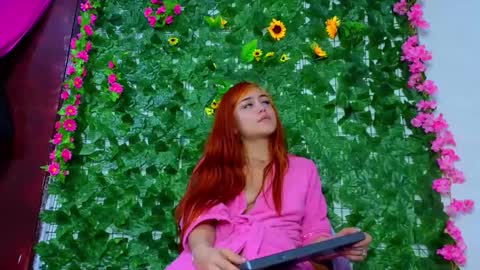 goodgirl_honey online show from May 3, 2026, 10:43 am