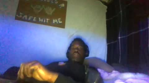 Snapshot of goonergreen chatting on October 26, 2025, 2:01 pm GoonerGreen online show from October 26, 2025, 2:01 pm