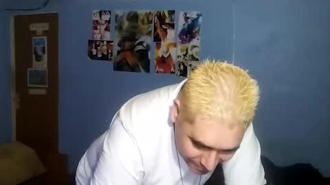 Snapshot of gorak32 chatting on December 28, 2024, 7:22 pm GoraK online show from December 28, 2024, 7:22 pm