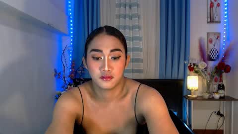 gorgeous_nicole online show from January 8, 2025, 5:48 pm
