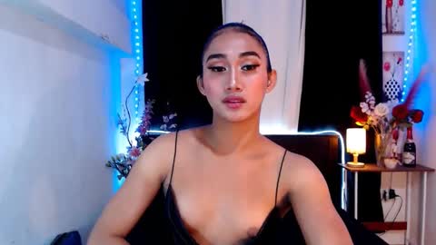 gorgeous_nicole online show from February 3, 2025, 3:31 am