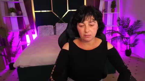 gorgeousalisee online show from October 30, 2025, 1:34 pm