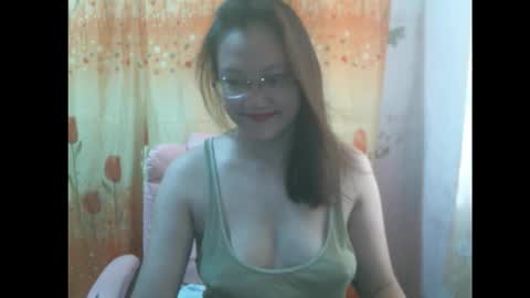 gorgeousmama online show from October 5, 2025, 3:27 am