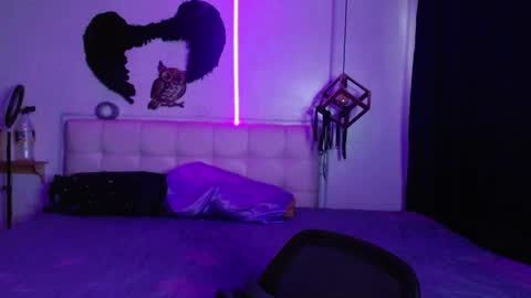 Snapshot of goth_minerva chatting on September 22, 2025, 1:46 pm goth_minerva online show from September 22, 2025, 1:46 pm