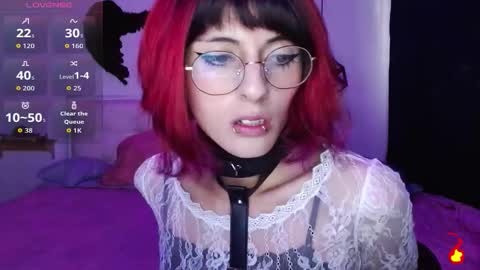 Snapshot of goth_minerva chatting on October 9, 2025, 2:15 pm goth_minerva online show from October 9, 2025, 2:15 pm