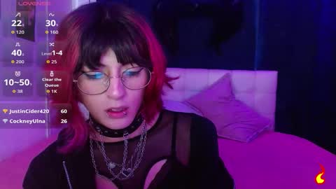 Snapshot of goth_minerva chatting on October 22, 2025, 1:44 pm goth_minerva online show from October 22, 2025, 1:44 pm