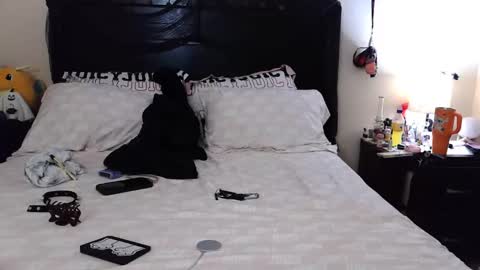 gothbaby305 online show from November 9, 2025, 9:35 pm