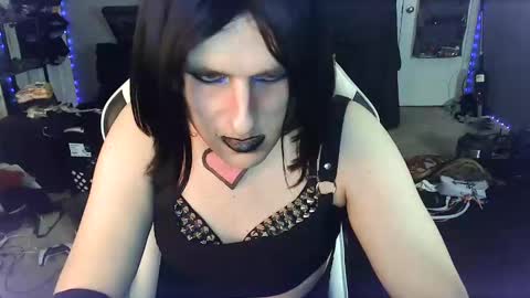 Victoriana online show from January 13, 2025, 8:26 pm