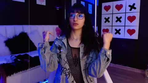 Snapshot of gotthic_met chatting on March 4, 2025, 4:38 am Meredith Alessandra online show from March 4, 2025, 4:38 am