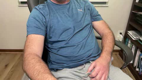 GQImage online show from September 10, 2025, 5:13 pm